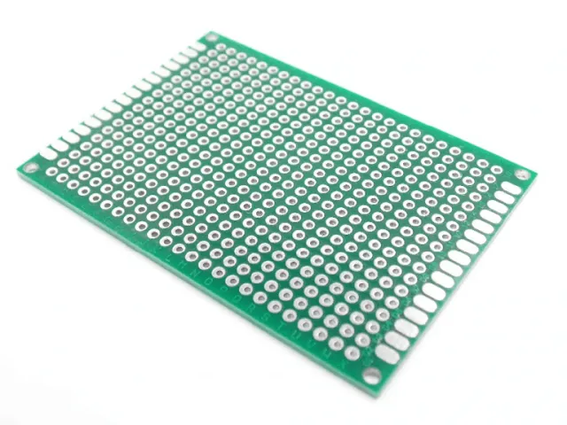Plaque de prototypage expérimentale 7x9 cm verte