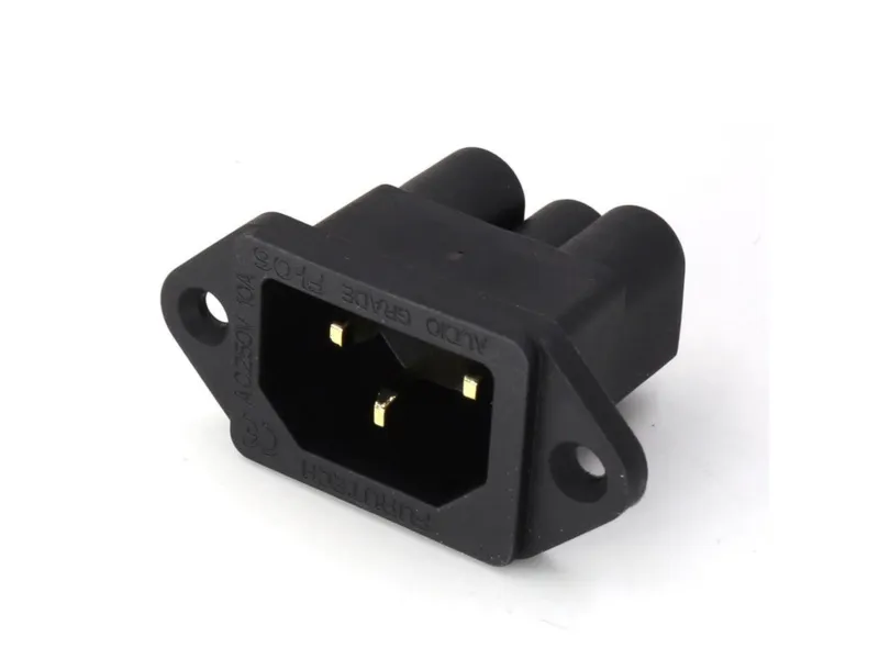 Prise encastrable 250AC 10A 3 pôles IEC320 C13